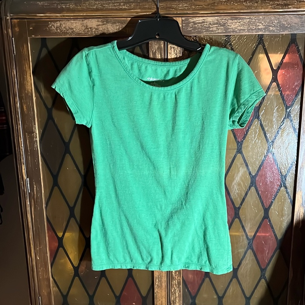 ✨2 for $15✨ Xhilaration green short sleeve tee shirt